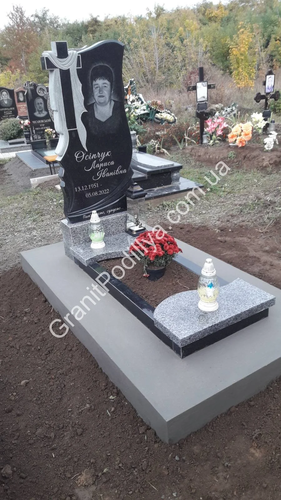 Подвійний пам'ятник з граніту - Кам'янець-Подільський | GranitPodillya